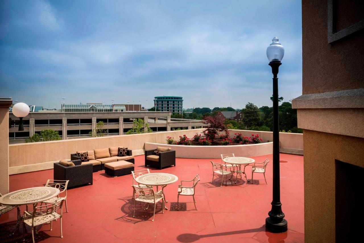 Hotel Courtyard By Marriott Norfolk Downtown Esterno foto