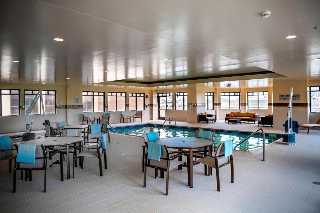 Hotel Courtyard By Marriott Norfolk Downtown Esterno foto