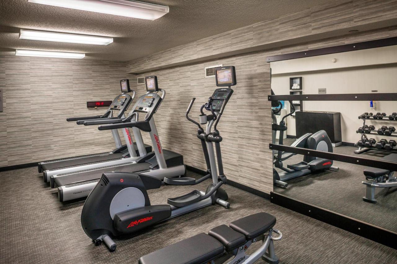Hotel Courtyard By Marriott Norfolk Downtown Esterno foto