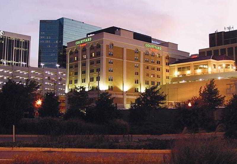 Hotel Courtyard By Marriott Norfolk Downtown Esterno foto