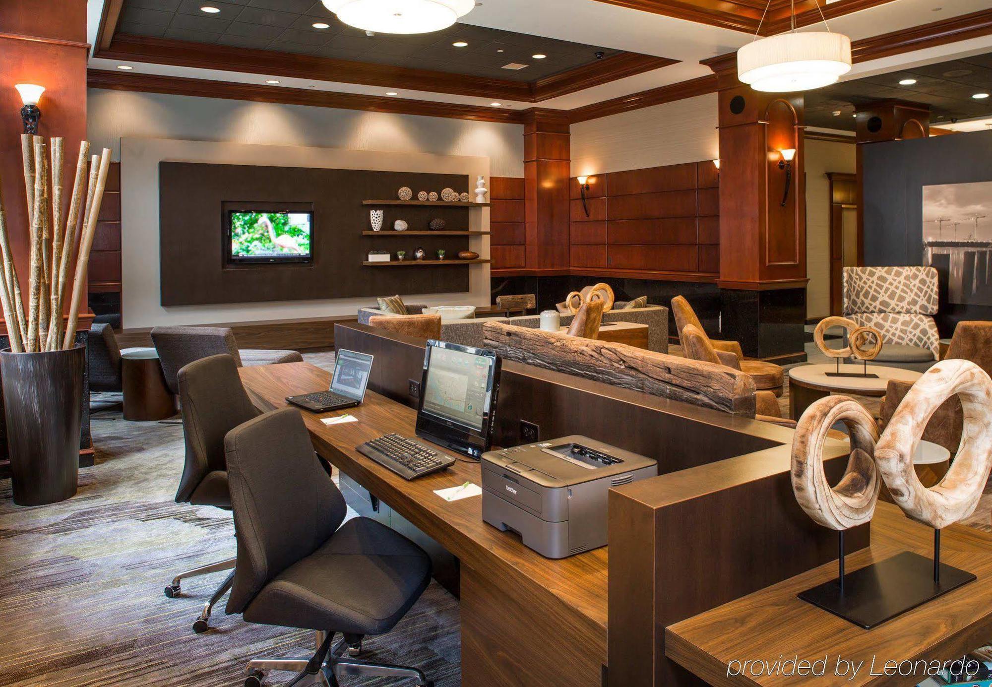 Hotel Courtyard By Marriott Norfolk Downtown Esterno foto
