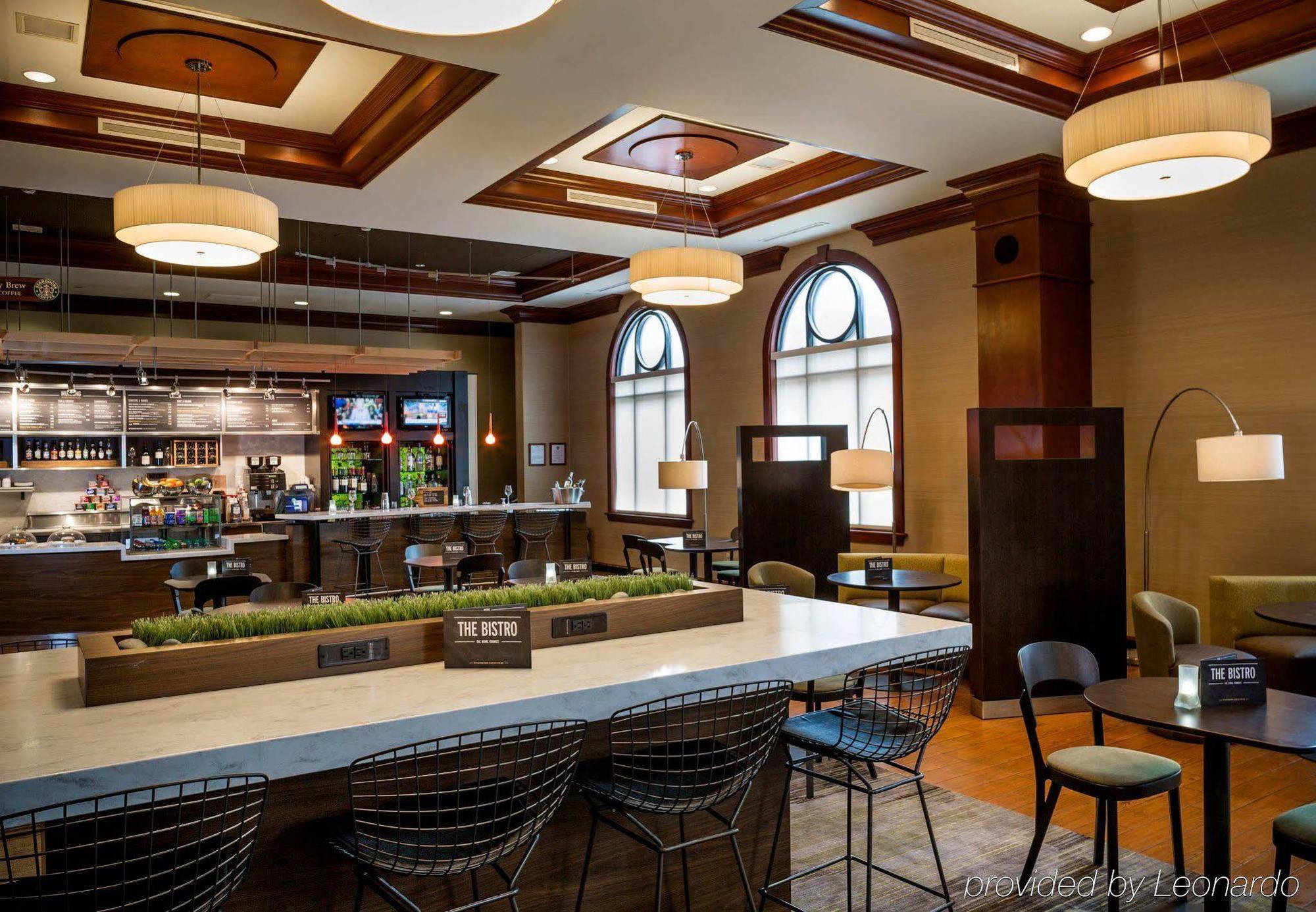 Hotel Courtyard By Marriott Norfolk Downtown Esterno foto