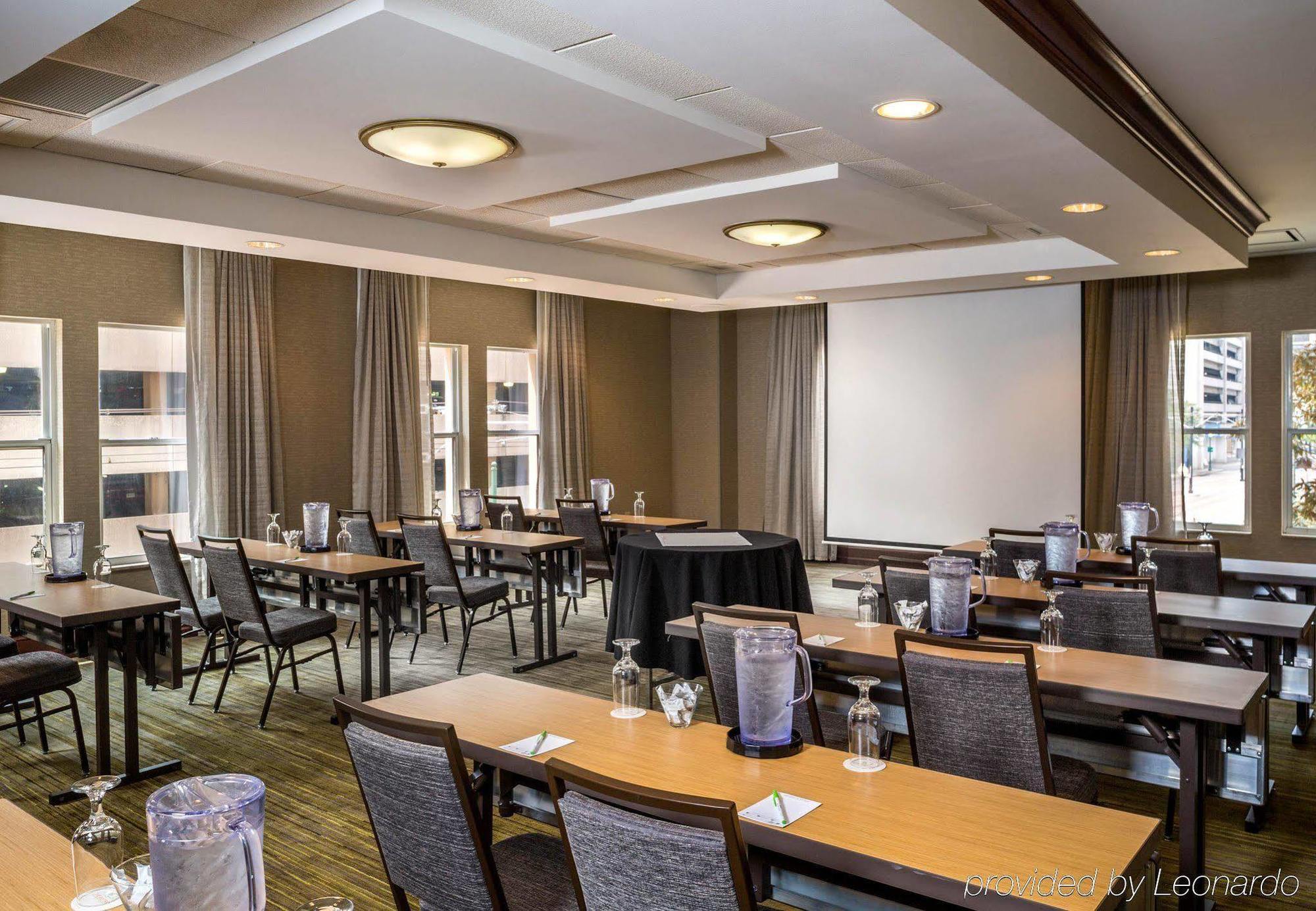 Hotel Courtyard By Marriott Norfolk Downtown Esterno foto