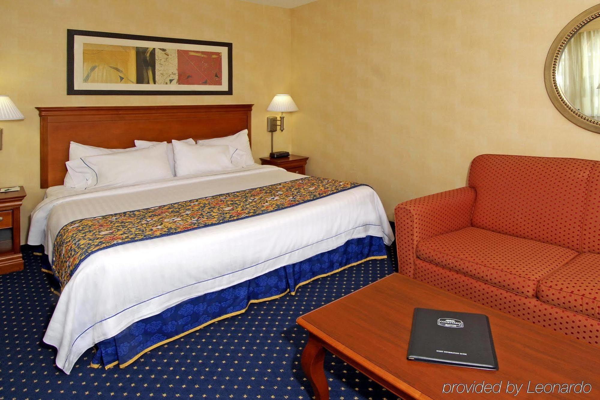 Hotel Courtyard By Marriott Norfolk Downtown Esterno foto