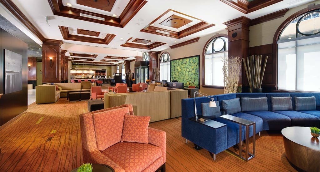 Hotel Courtyard By Marriott Norfolk Downtown Esterno foto